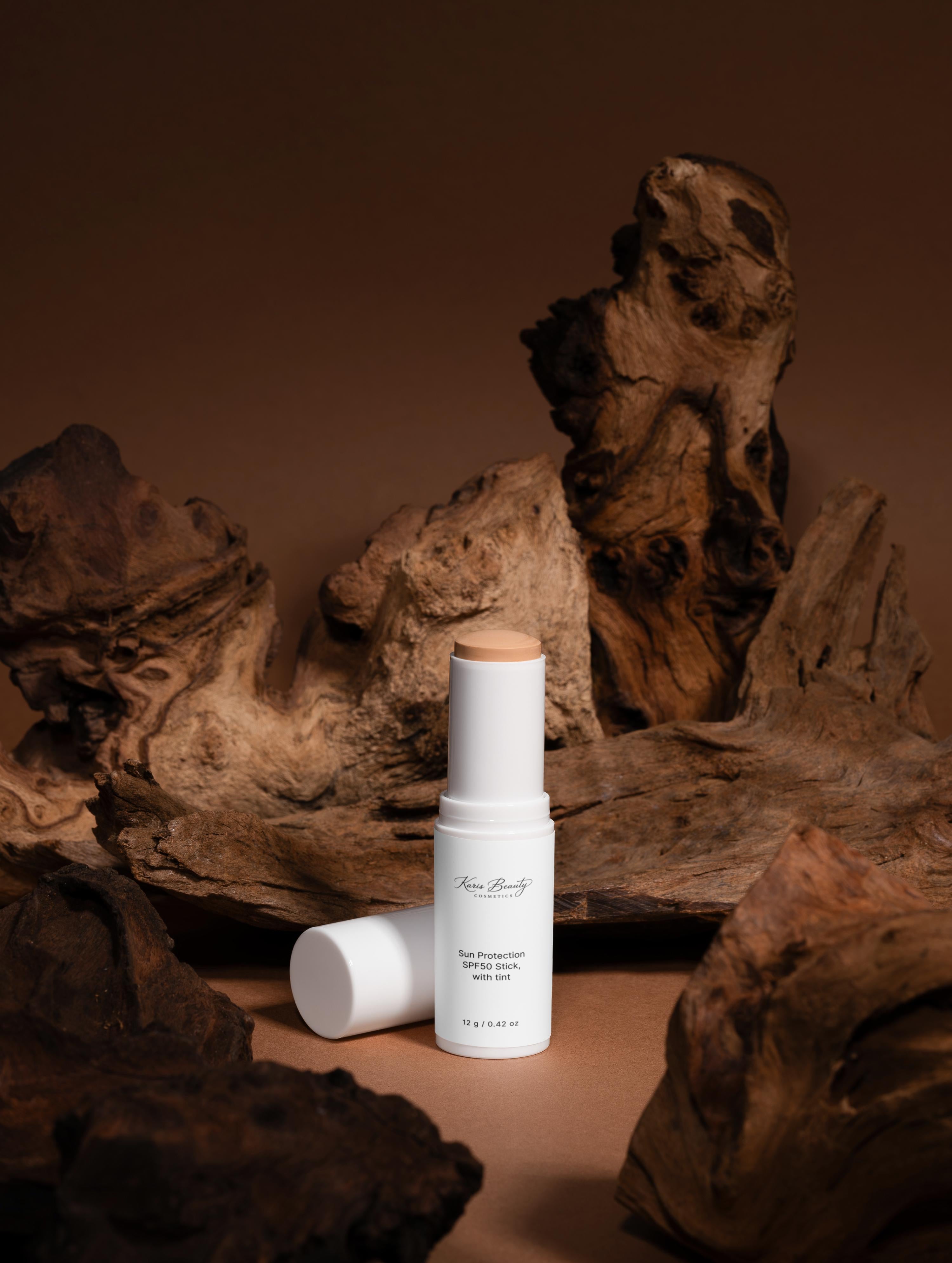 Sun Protection SPF50 Stick, with tint Karis Boutique